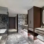 The Landmark Nicosia, Autograph Collection فندق 5*
