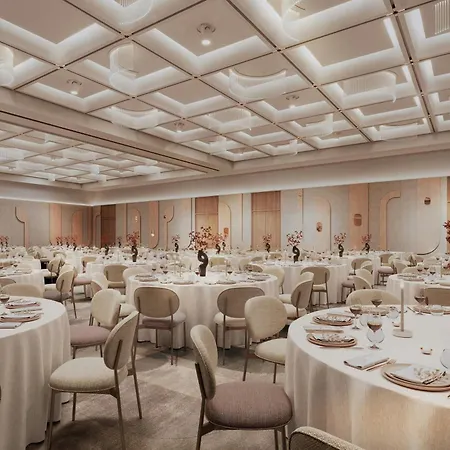 The Landmark Nicosia, Autograph Collection 5*