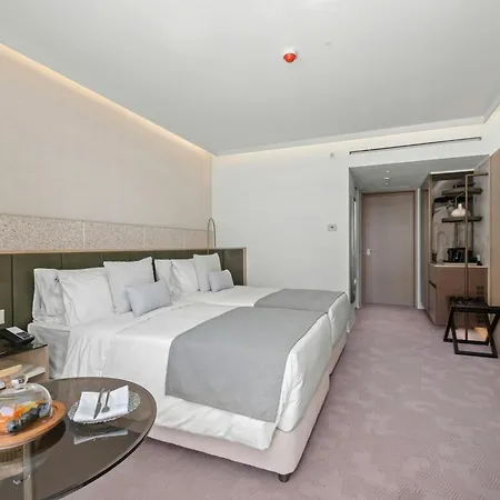 The Landmark Nicosia, Autograph Collection