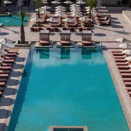 The Landmark Nicosia, Autograph Collection Hotell 5*