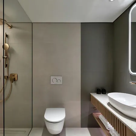 The Landmark Nicosia, Autograph Collection Hotell 5*