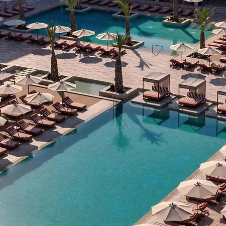 The Landmark Nicosia, Autograph Collection Hotell