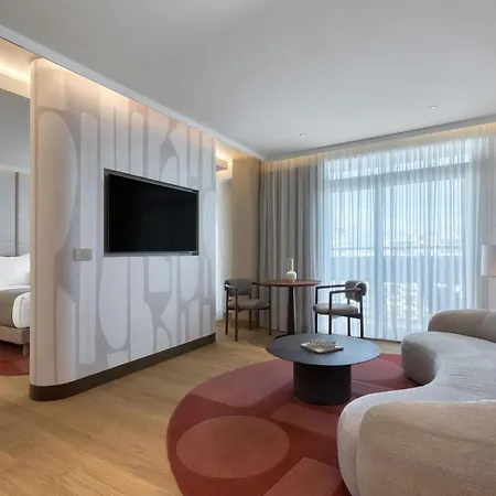 Hotell The Landmark Nicosia, Autograph Collection 5*