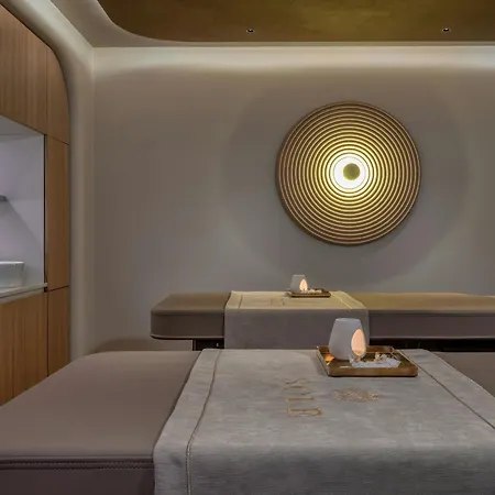 The Landmark Nicosia, Autograph Collection 5*