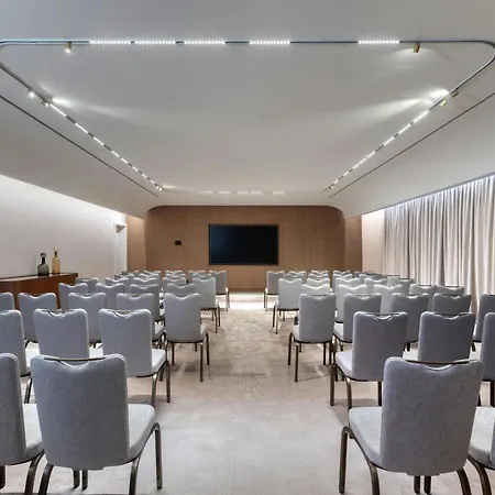 فندق The Landmark Nicosia, Autograph Collection
