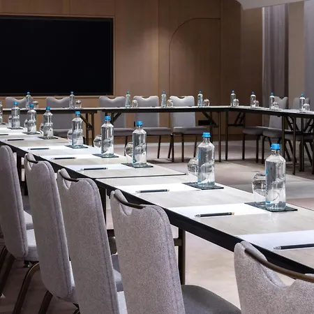 Hotel The Landmark Nicosia, Autograph Collection Nikosia