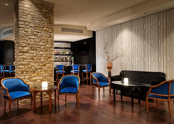 Hotel The Landmark Nicosia, Autograph Collection 5*