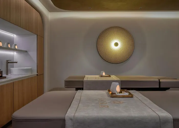 The Landmark Nicosia, Autograph Collection 5*