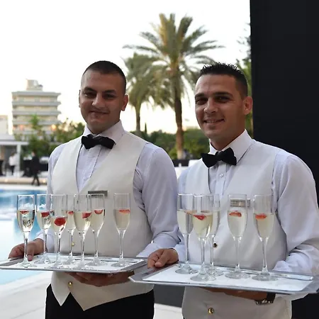 The Landmark 5* Nicosia