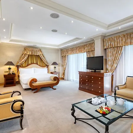 The Landmark 5*